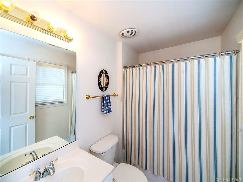 Country Club Estates - Residential
