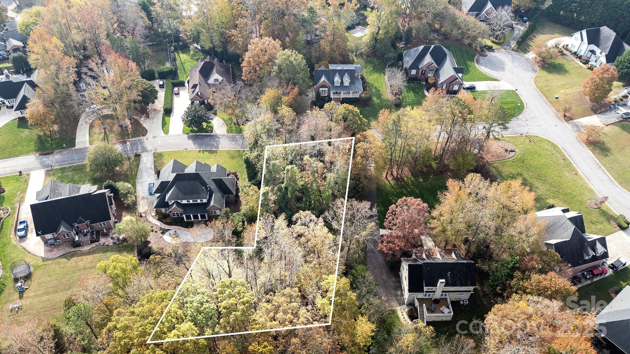 Fairfield At The Club - Land