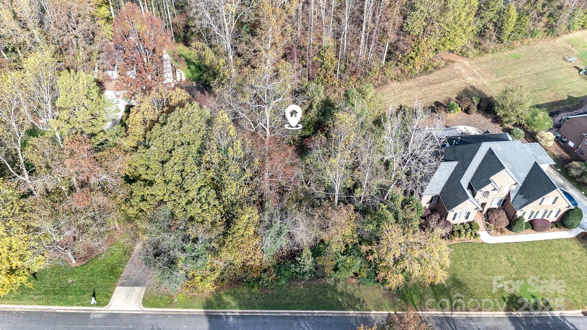 Fairfield At The Club - Land