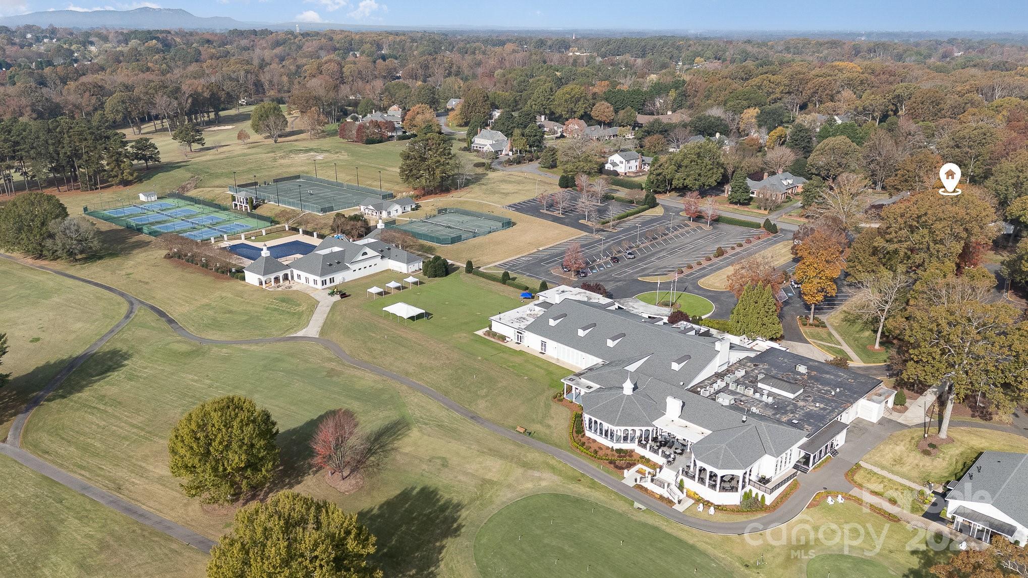 Fairfield At The Club - Land