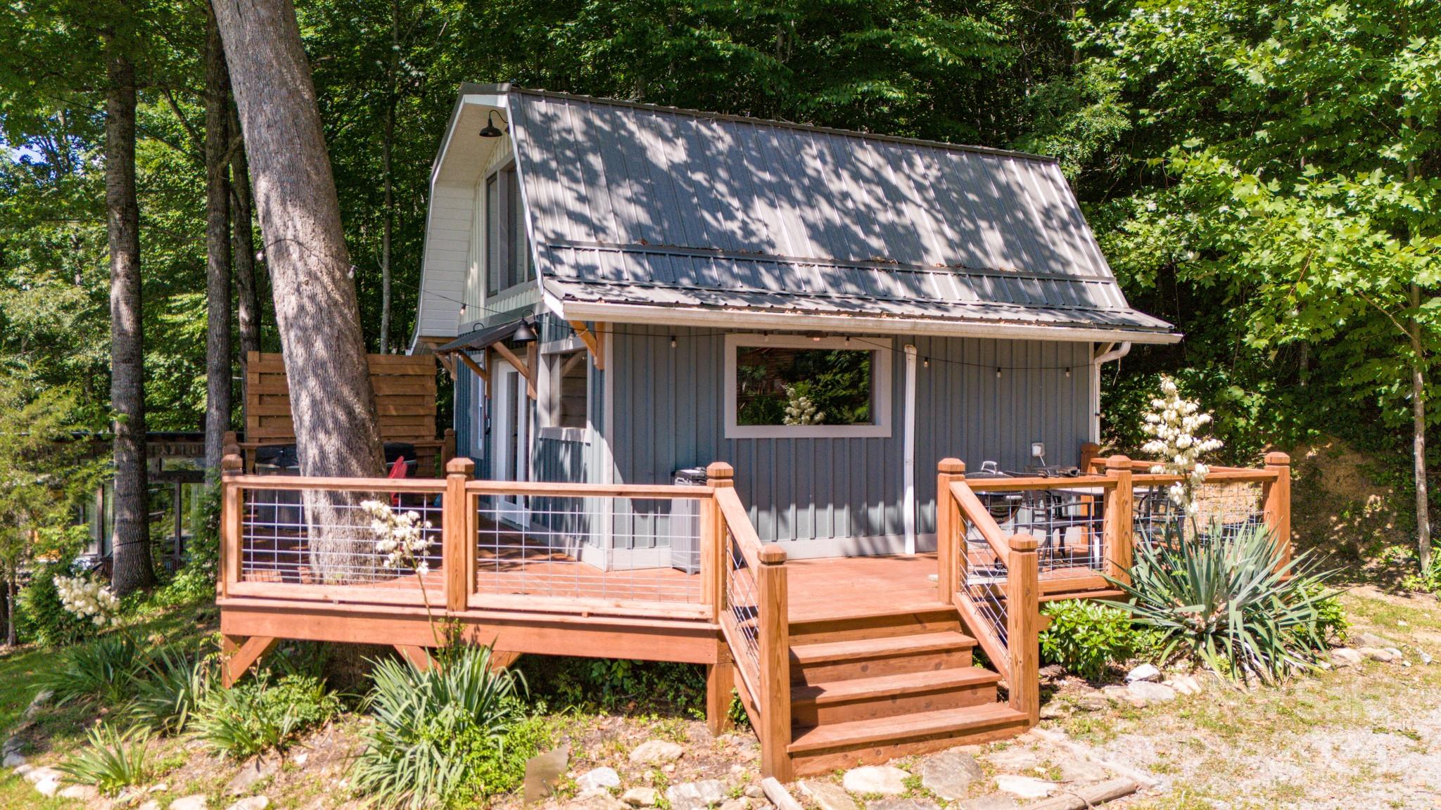 571 Paradise Mountain Road