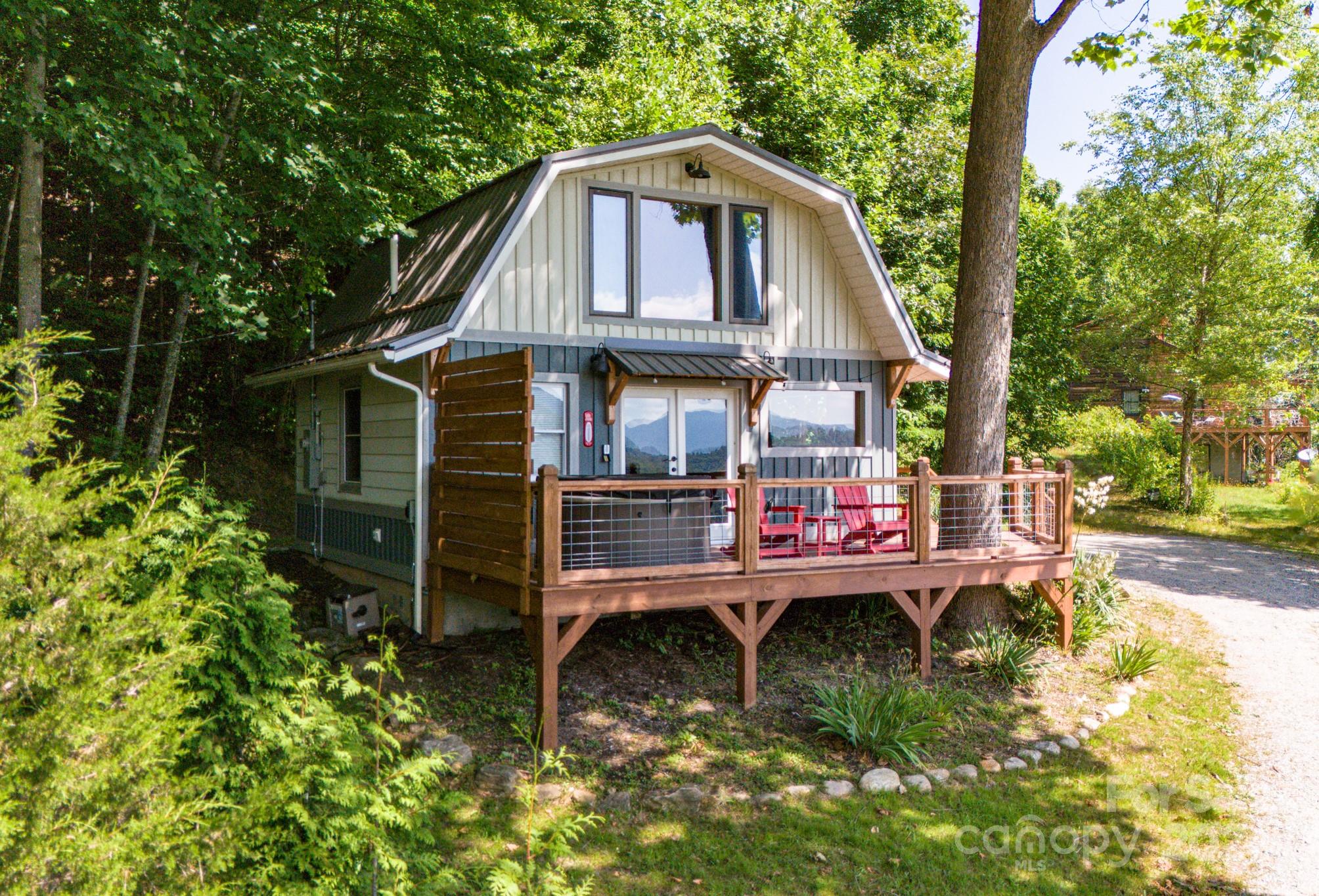 571 Paradise Mountain Road