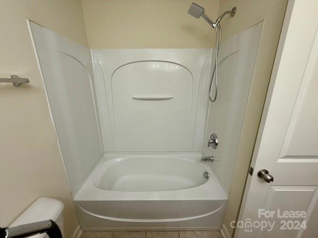 Williamsburg on Commonwealth - Residential Lease