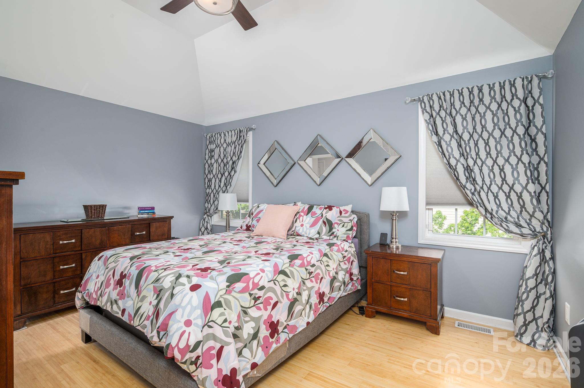 Lakehaven Estates - Residential