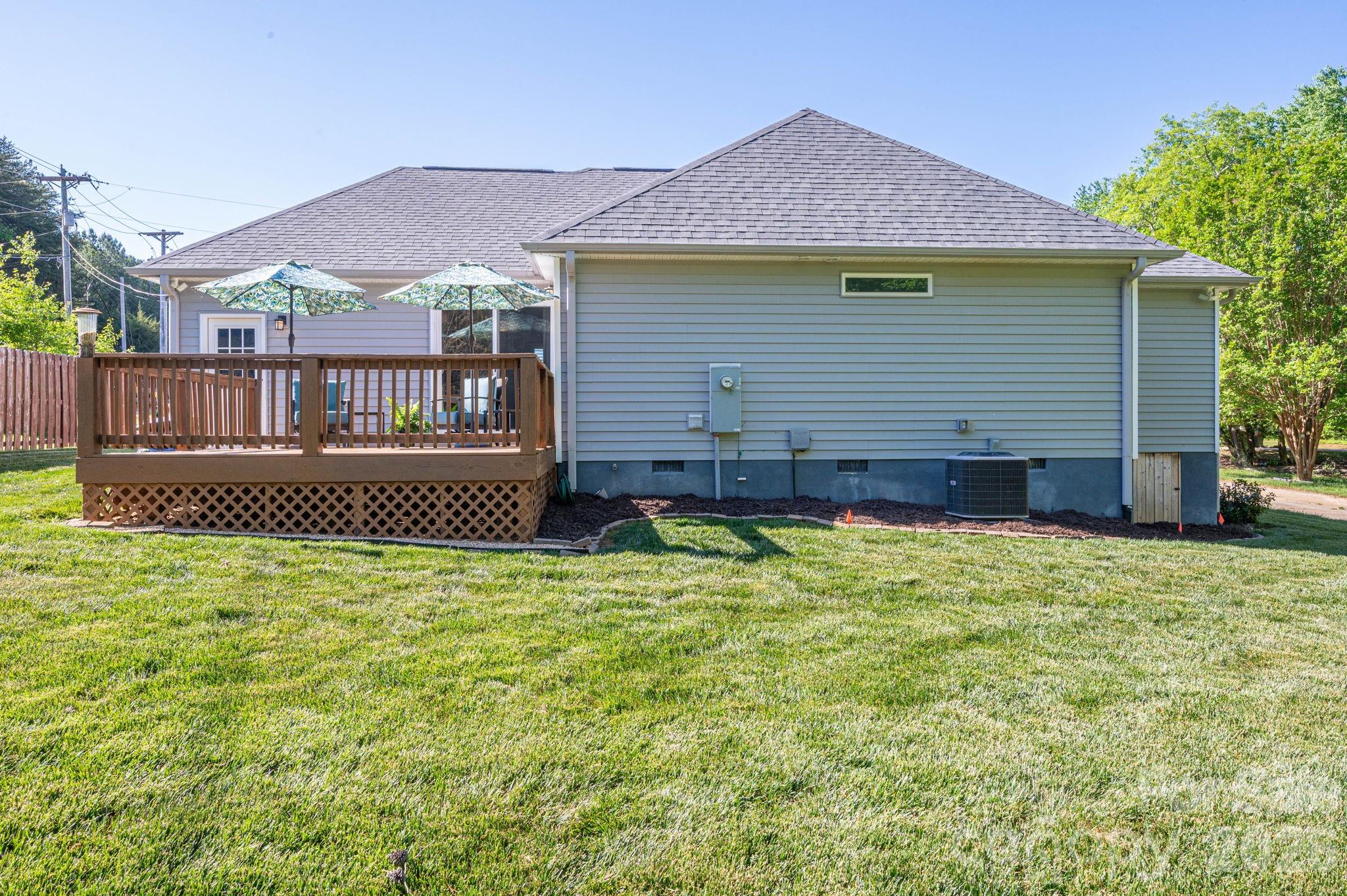 Lakehaven Estates - Residential