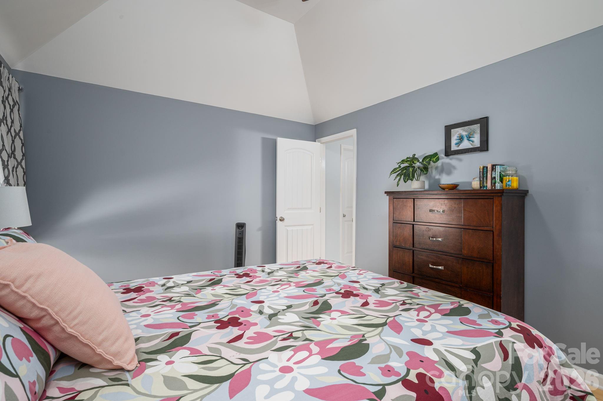 Lakehaven Estates - Residential