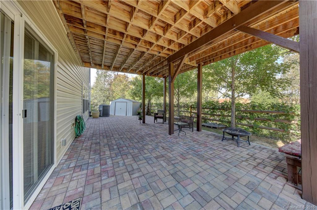 English Trails - Residential