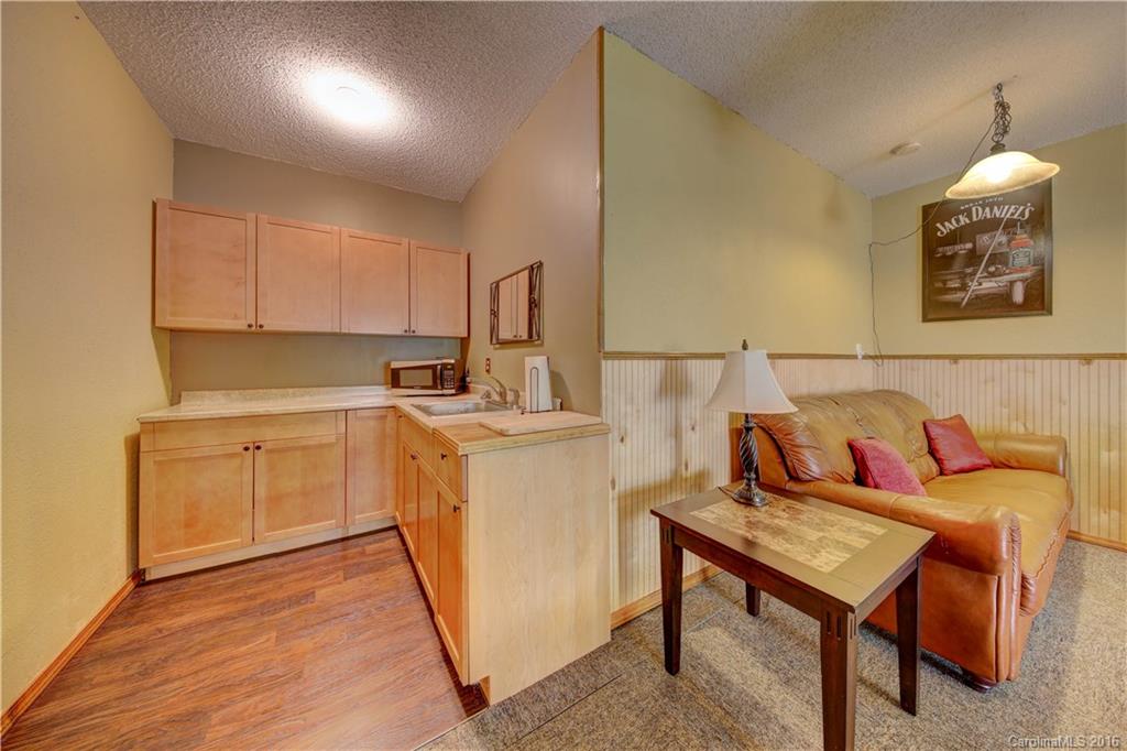 English Trails - Residential