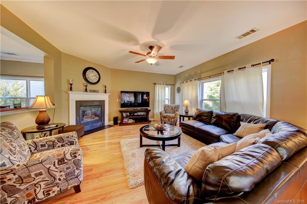 English Trails - Residential