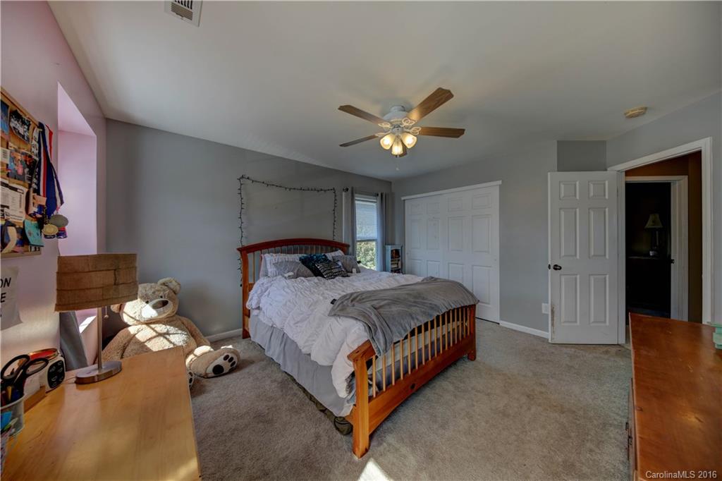 English Trails - Residential