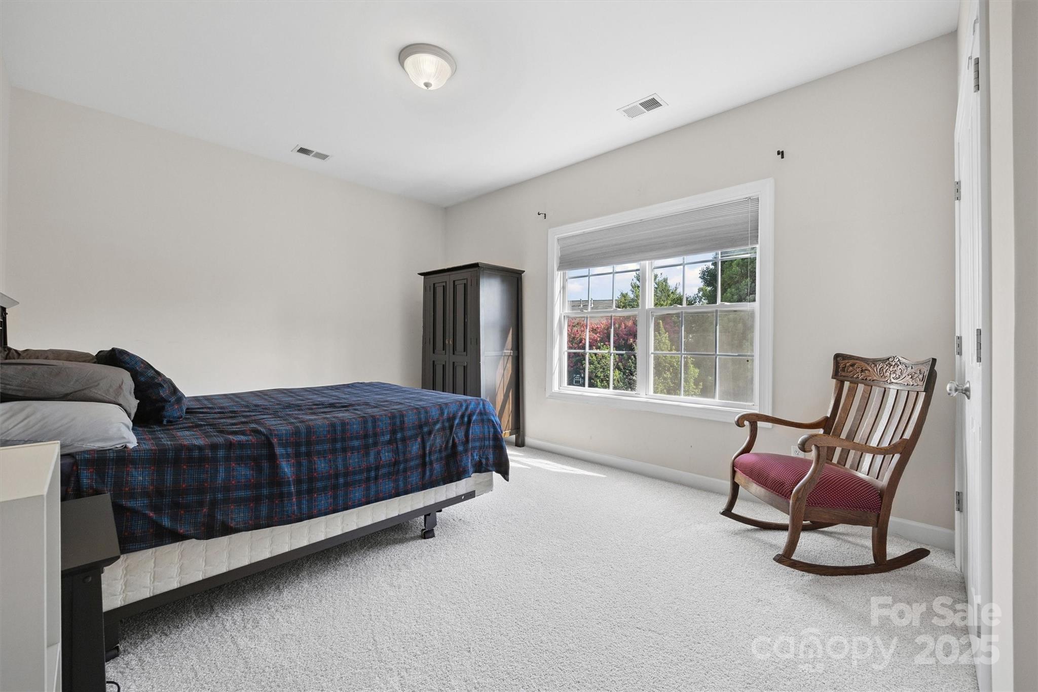 Winding Walk - Residential