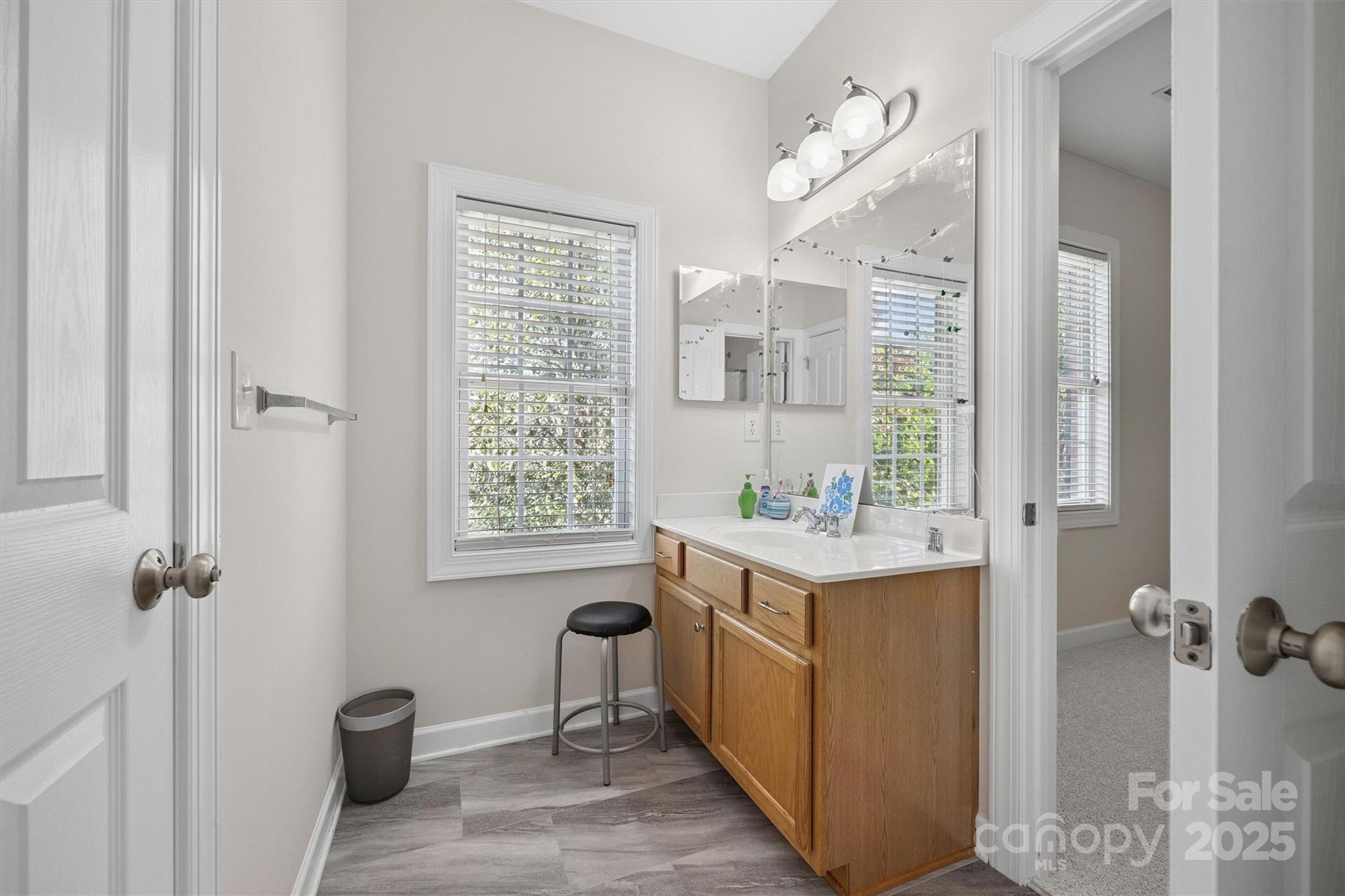 Winding Walk - Residential