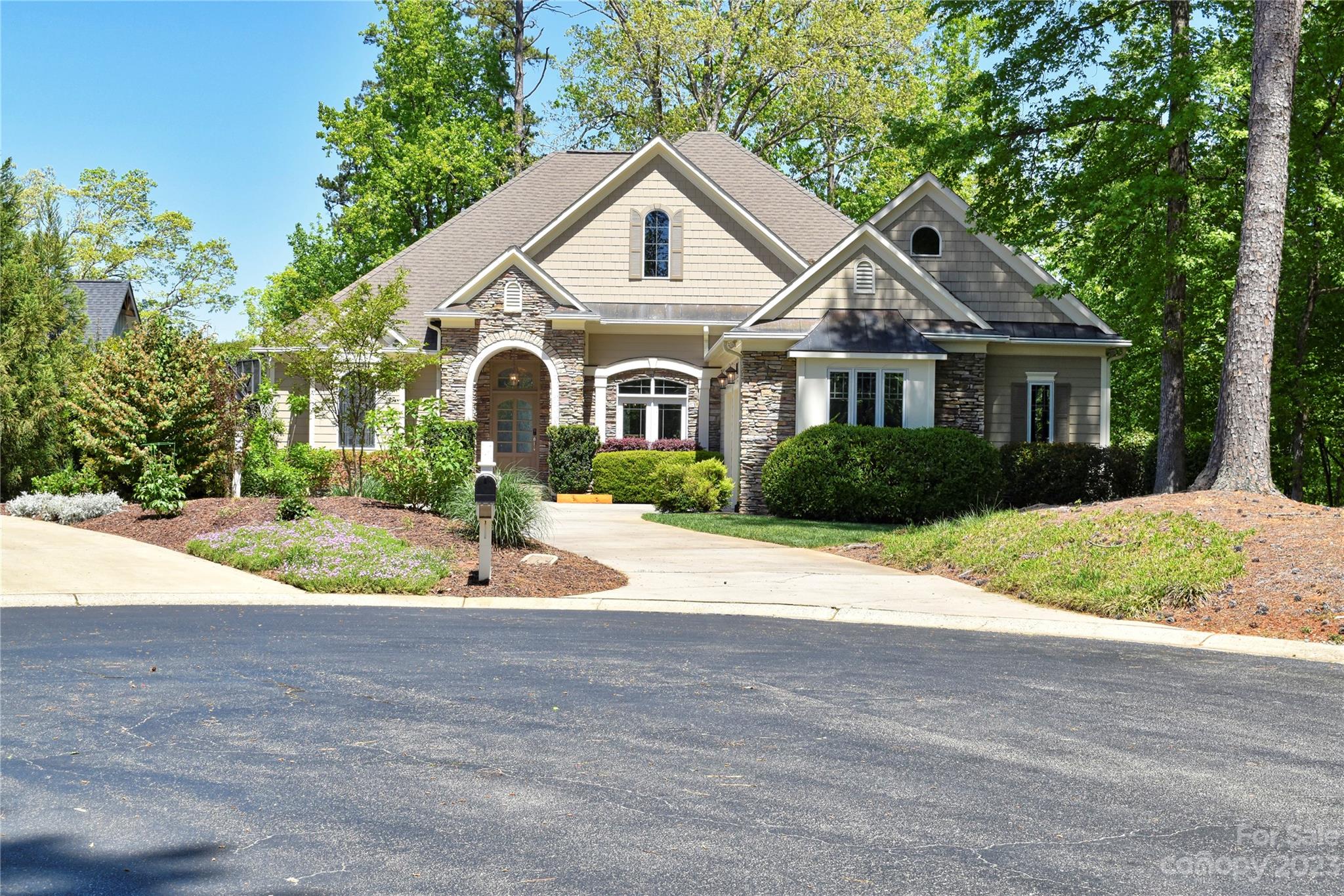 Uwharrie Point - Residential