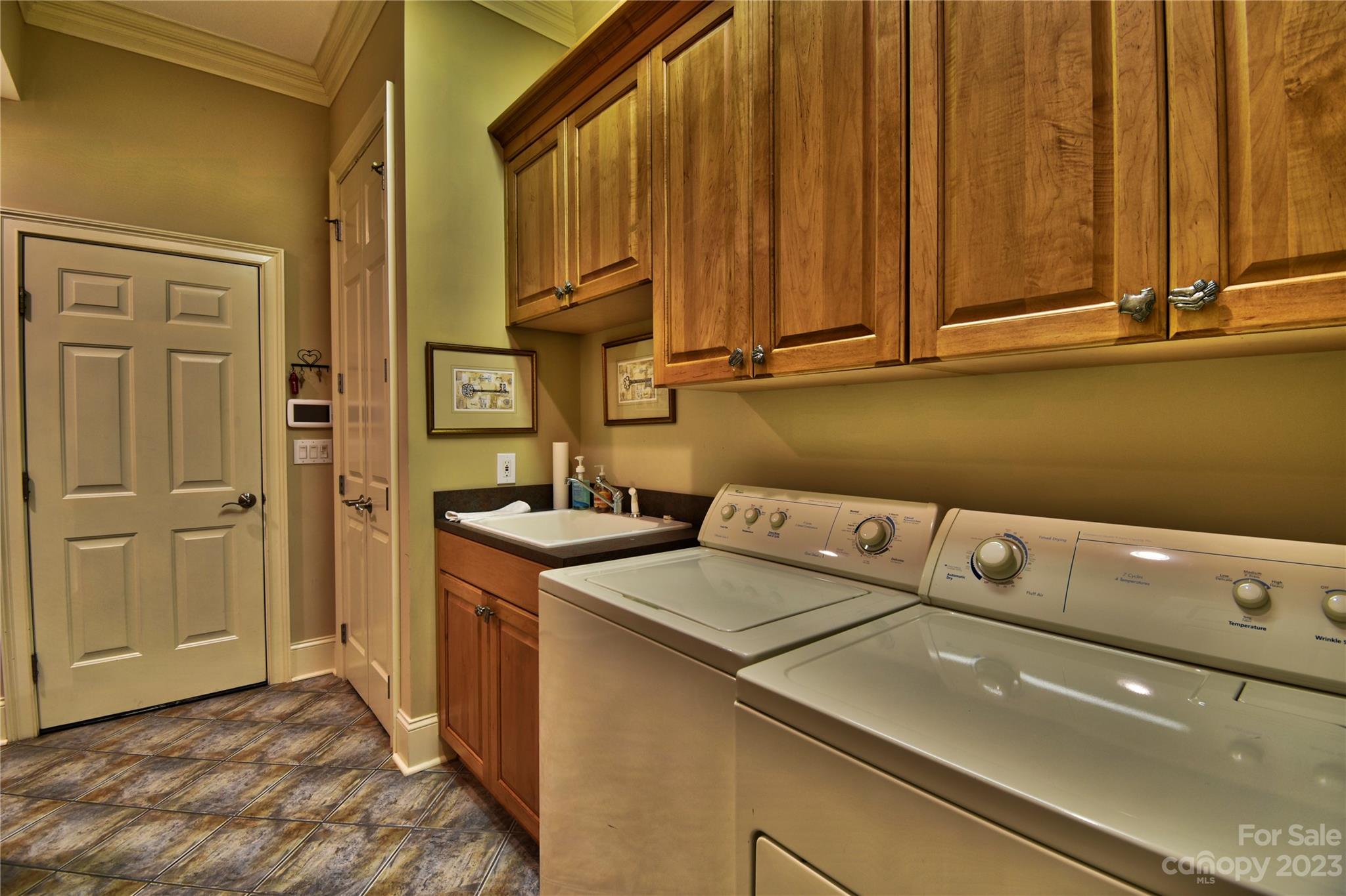 Uwharrie Point - Residential