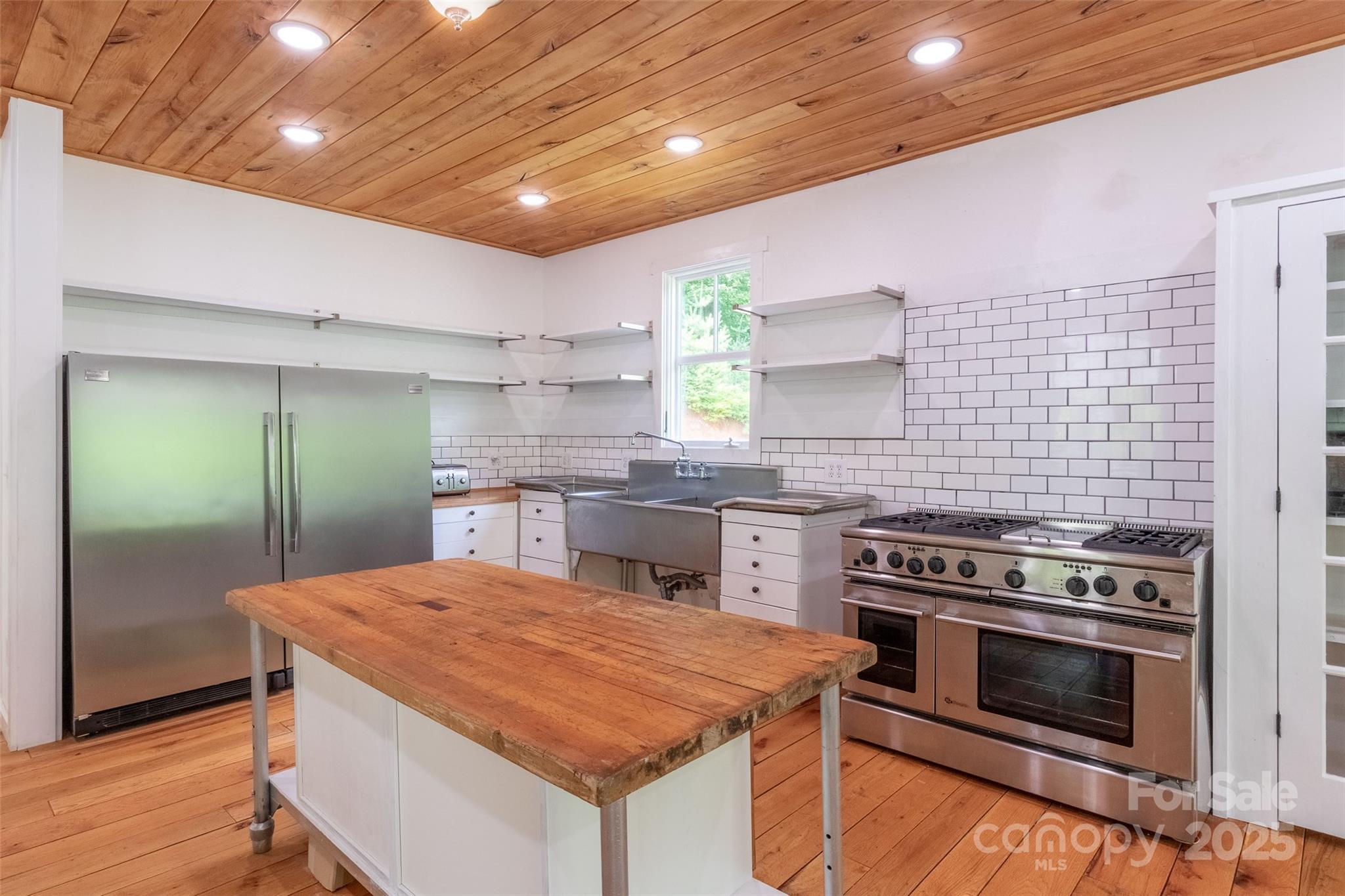 44 Moonlight Trail
