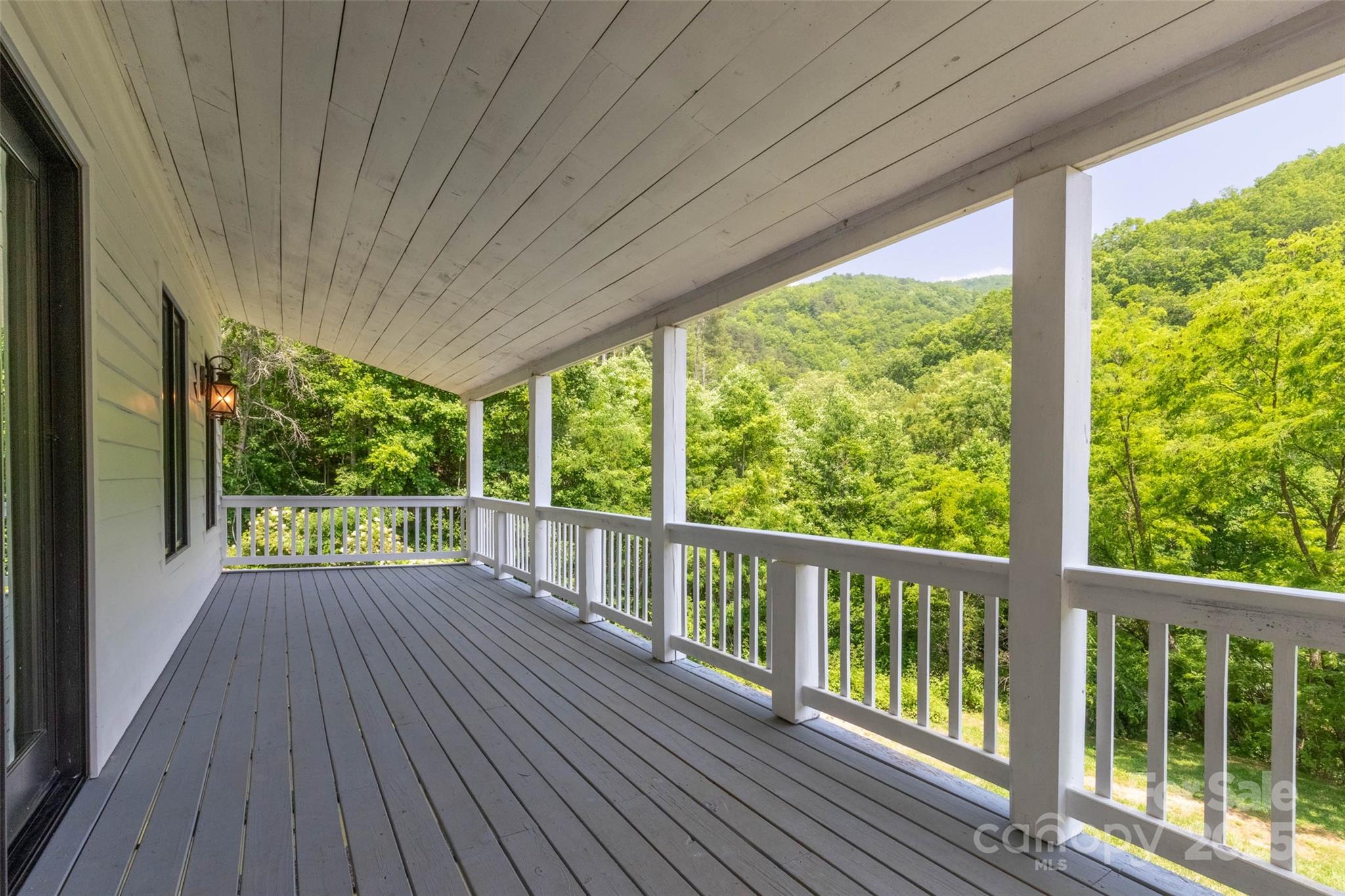 44 Moonlight Trail