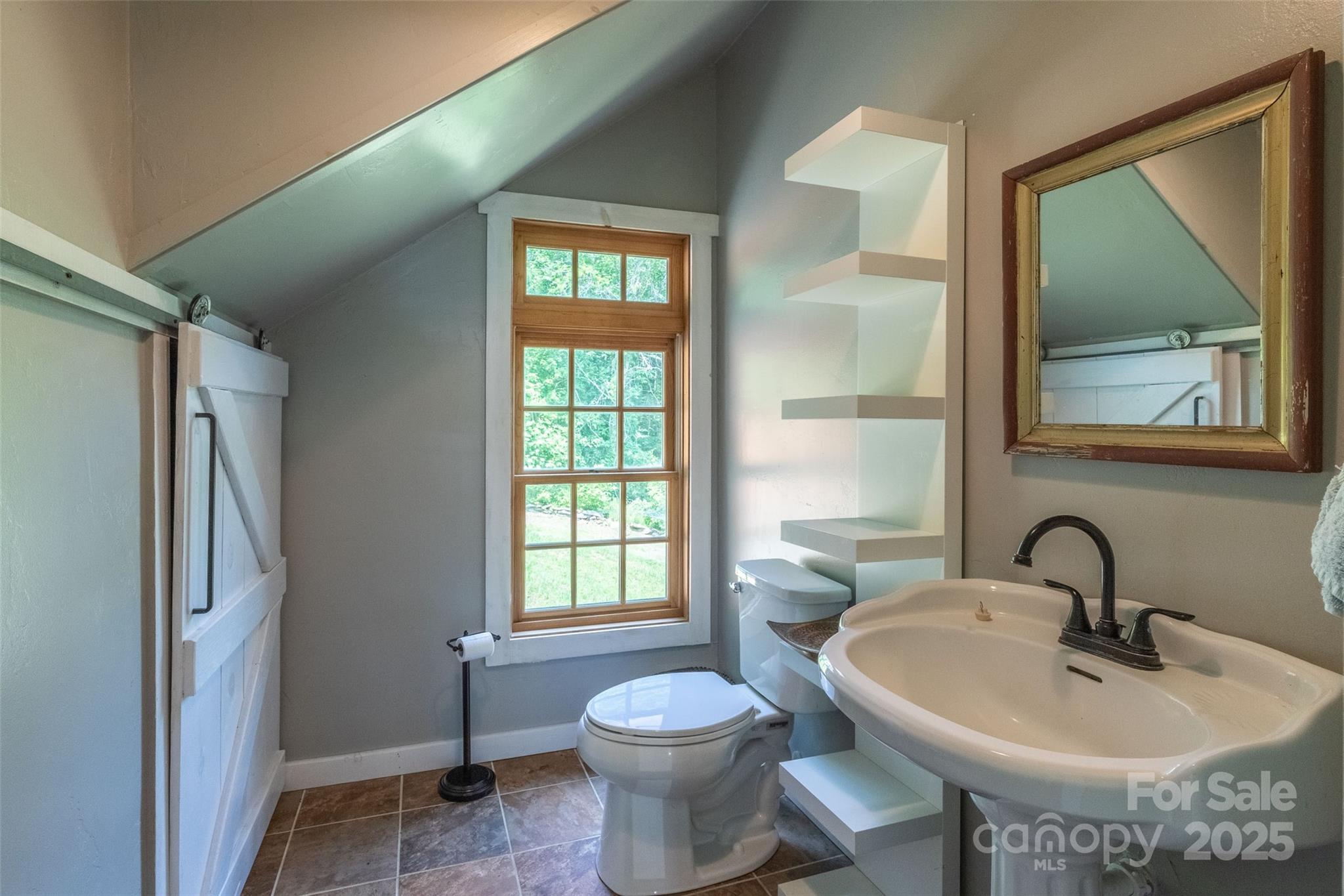 44 Moonlight Trail