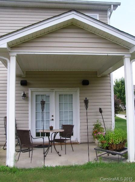 Regent Park - Residential Lease