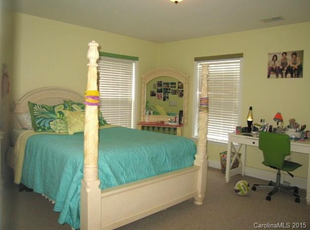 Regent Park - Residential Lease