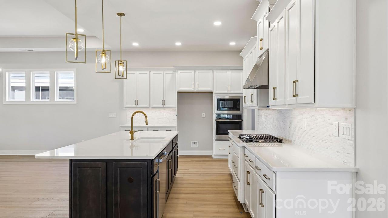 303 Marina Bay Trail