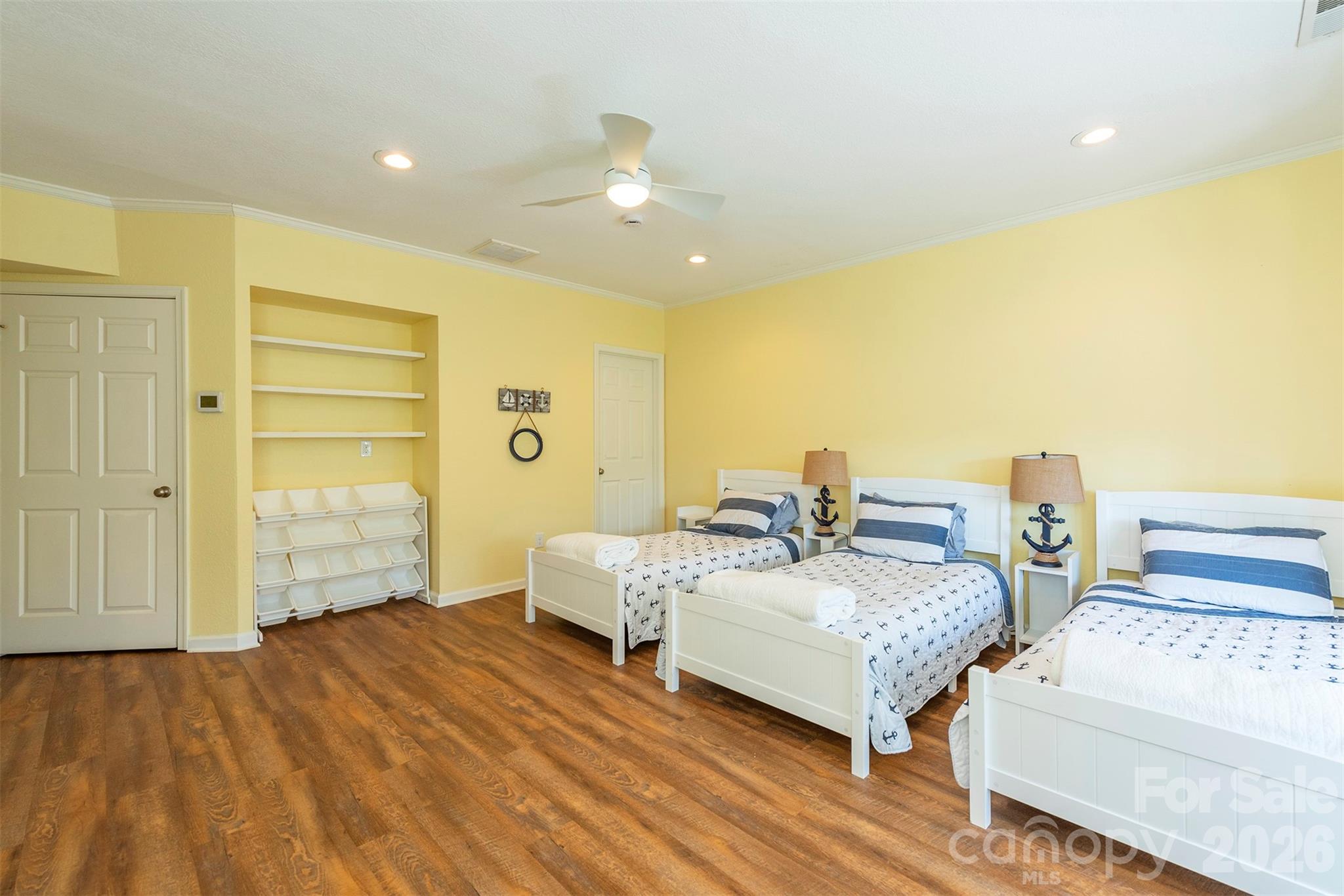 Rumbling Bald on Lake Lure - Residential