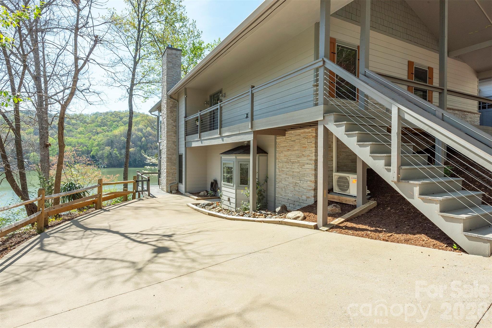 Rumbling Bald on Lake Lure - Residential