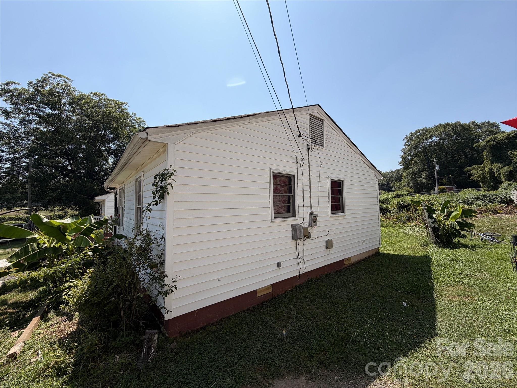 215 Sloan Avenue
