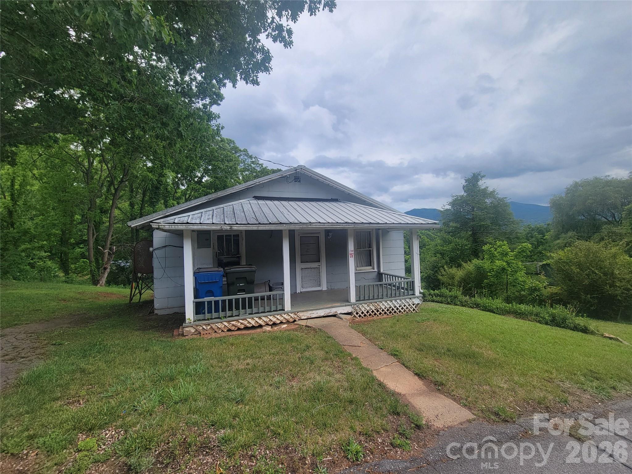 170 Ray Street
