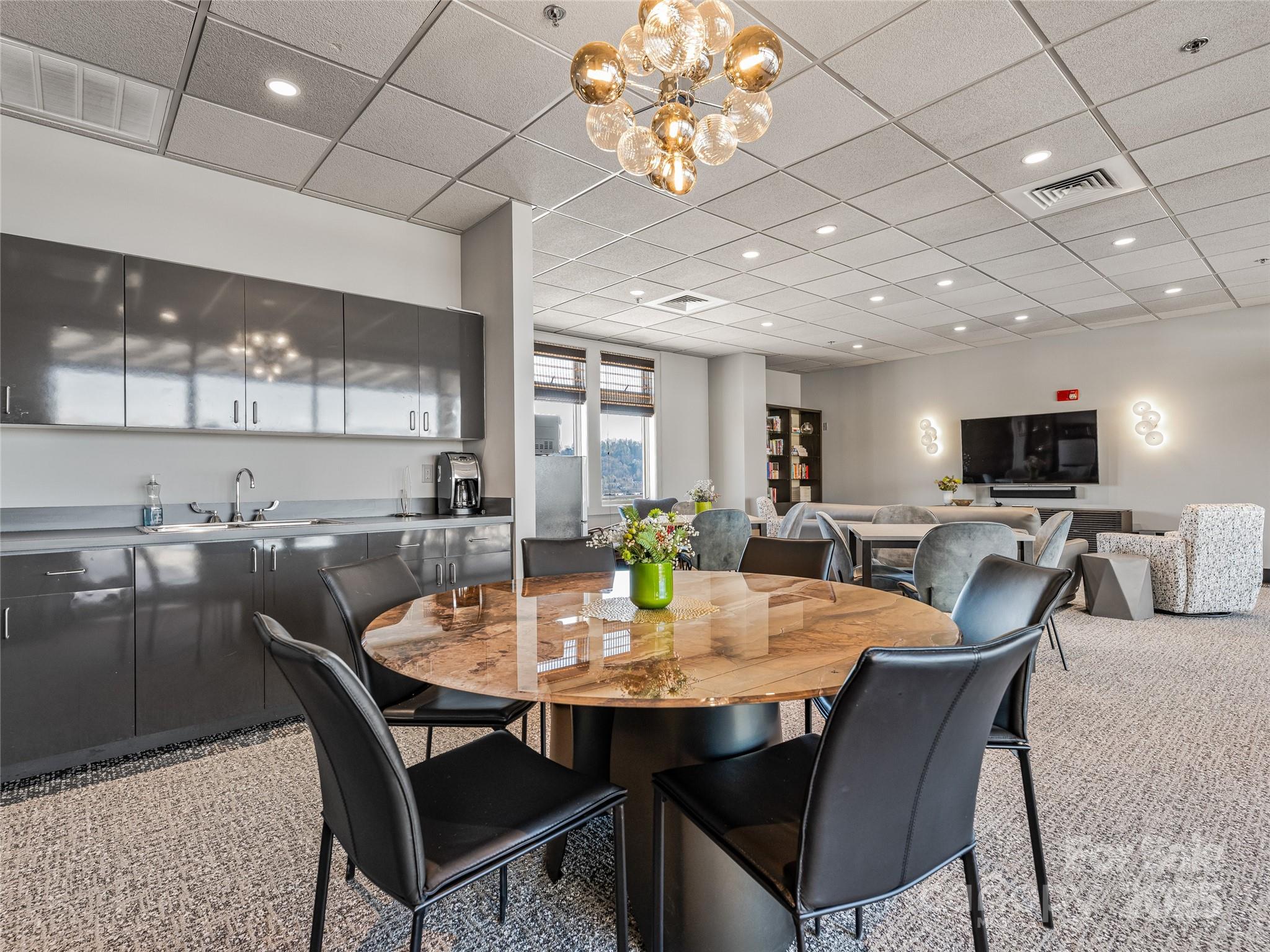 Battery Park Condominiums - Residential