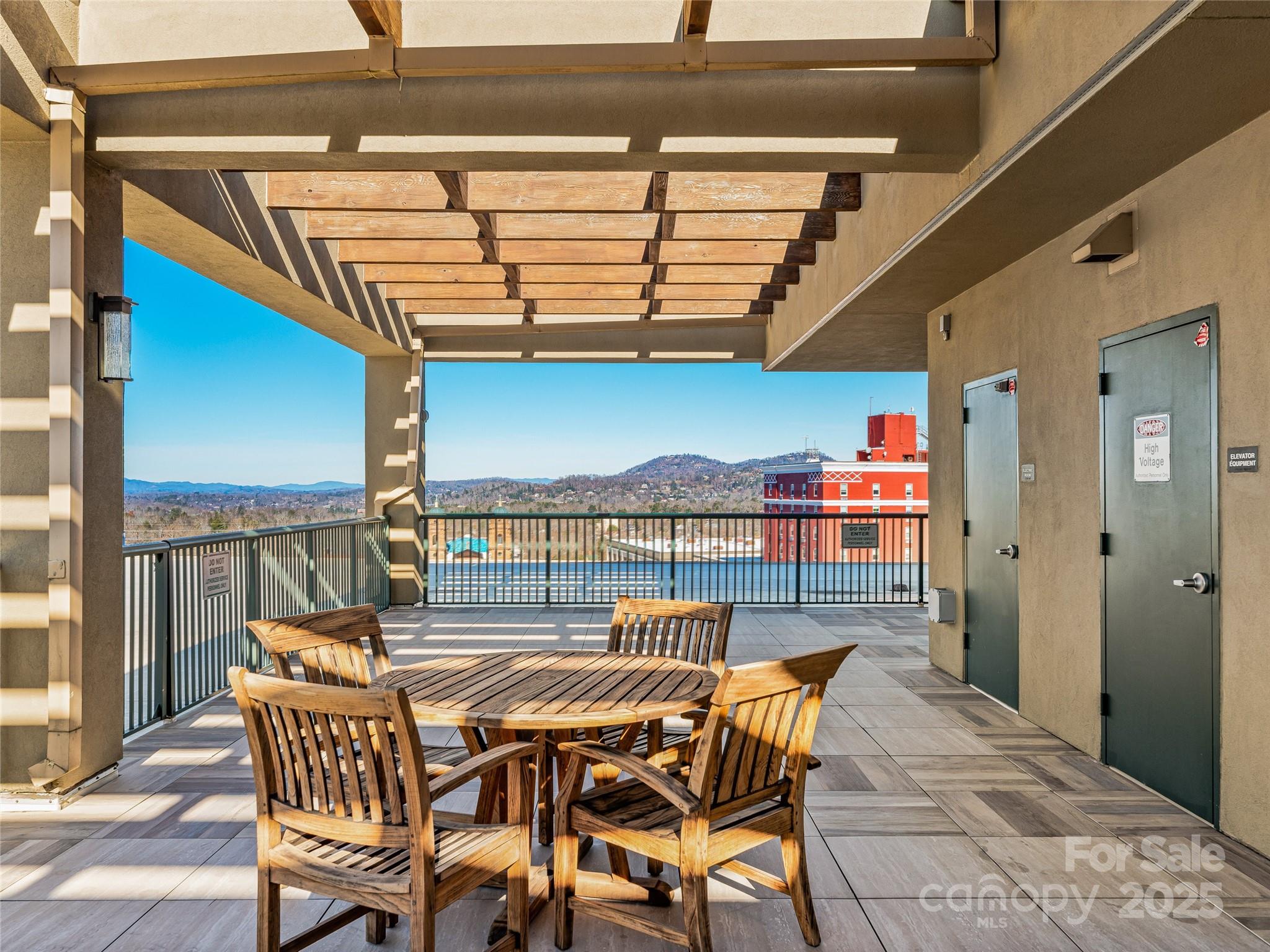 Battery Park Condominiums - Residential