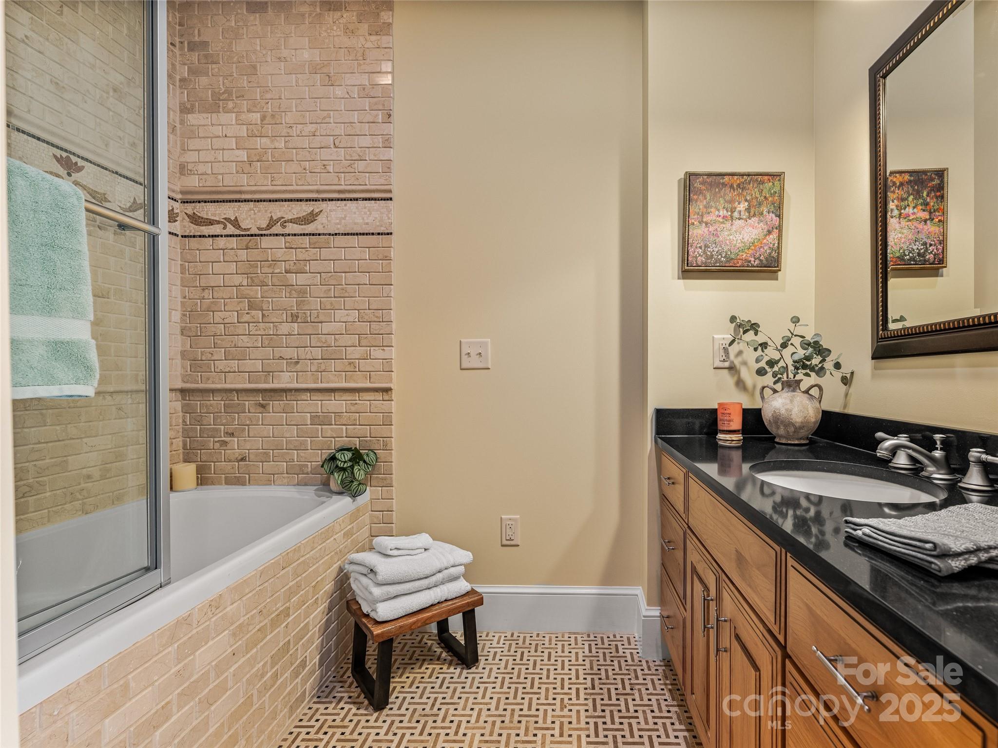 Battery Park Condominiums - Residential