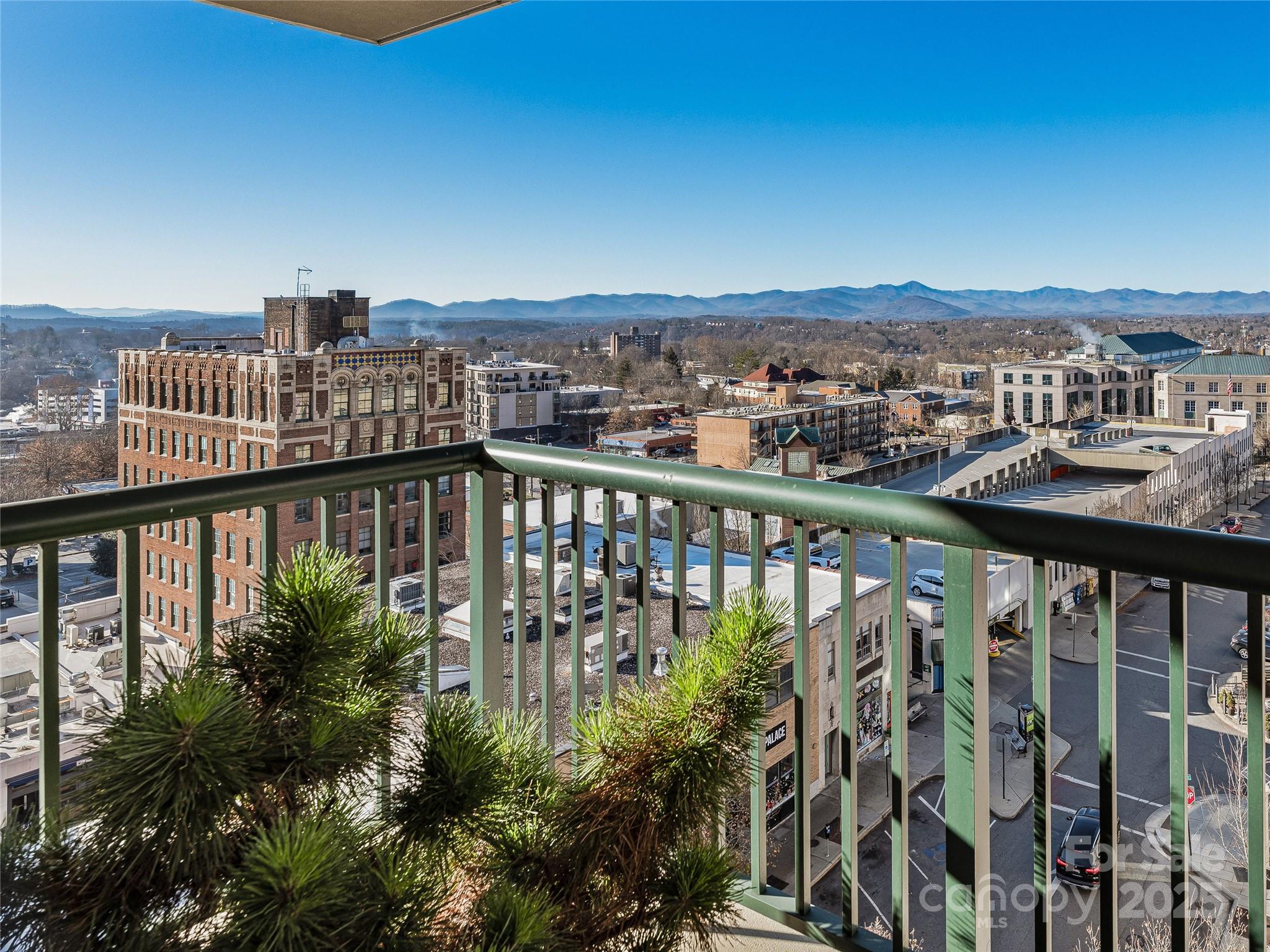 Battery Park Condominiums - Residential