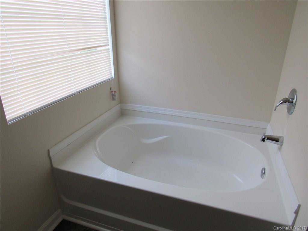 Forest Oaks - Residential