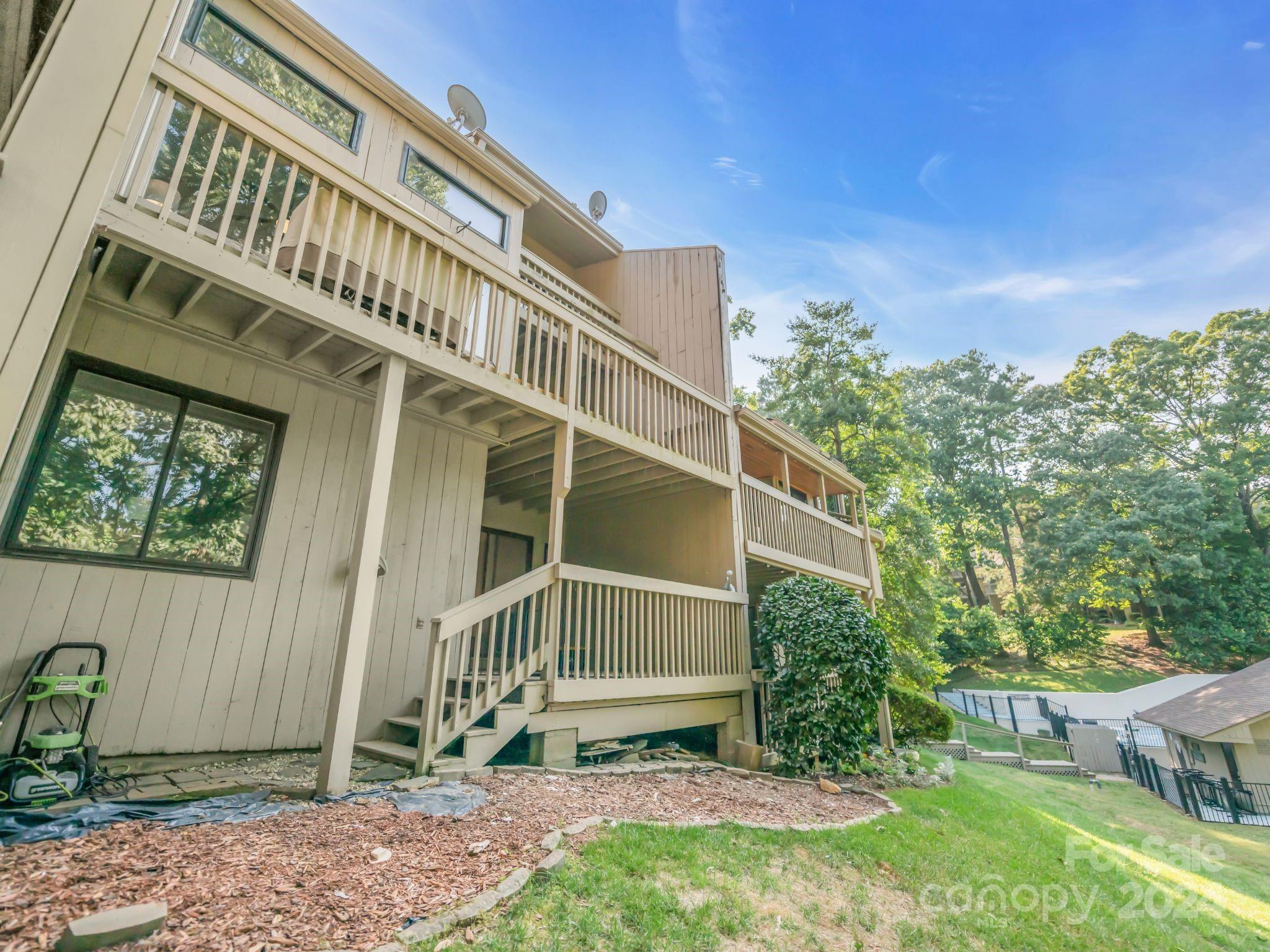 River Hills - Residential