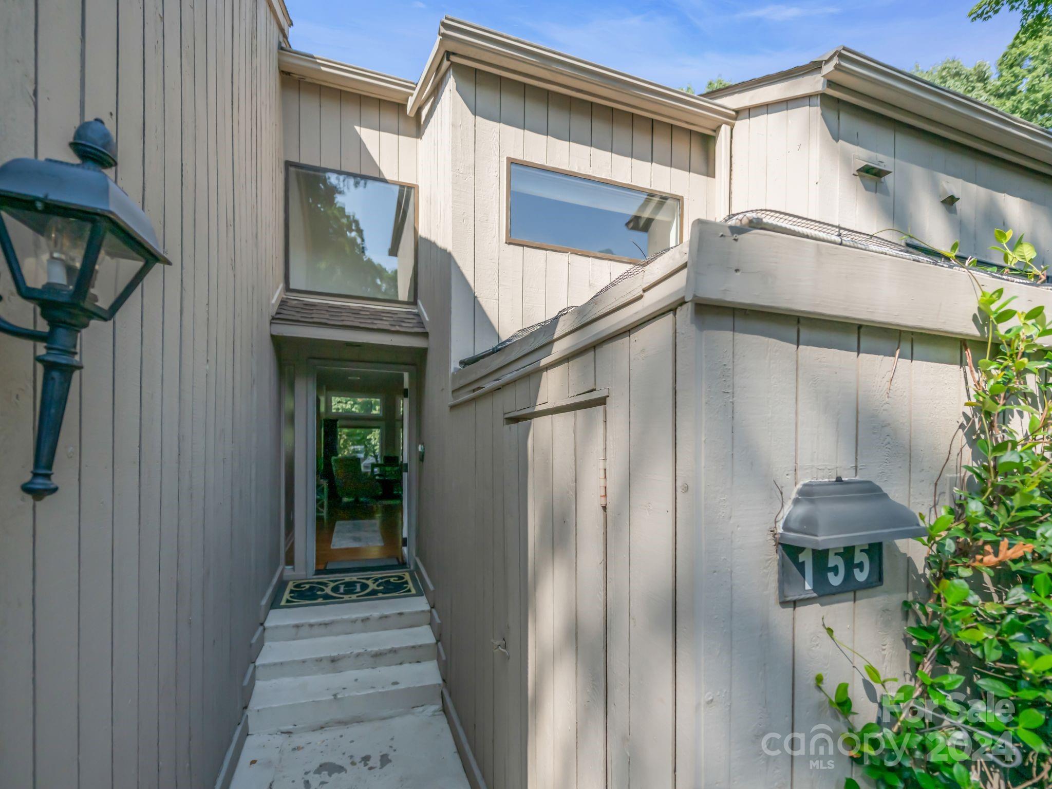 River Hills - Residential