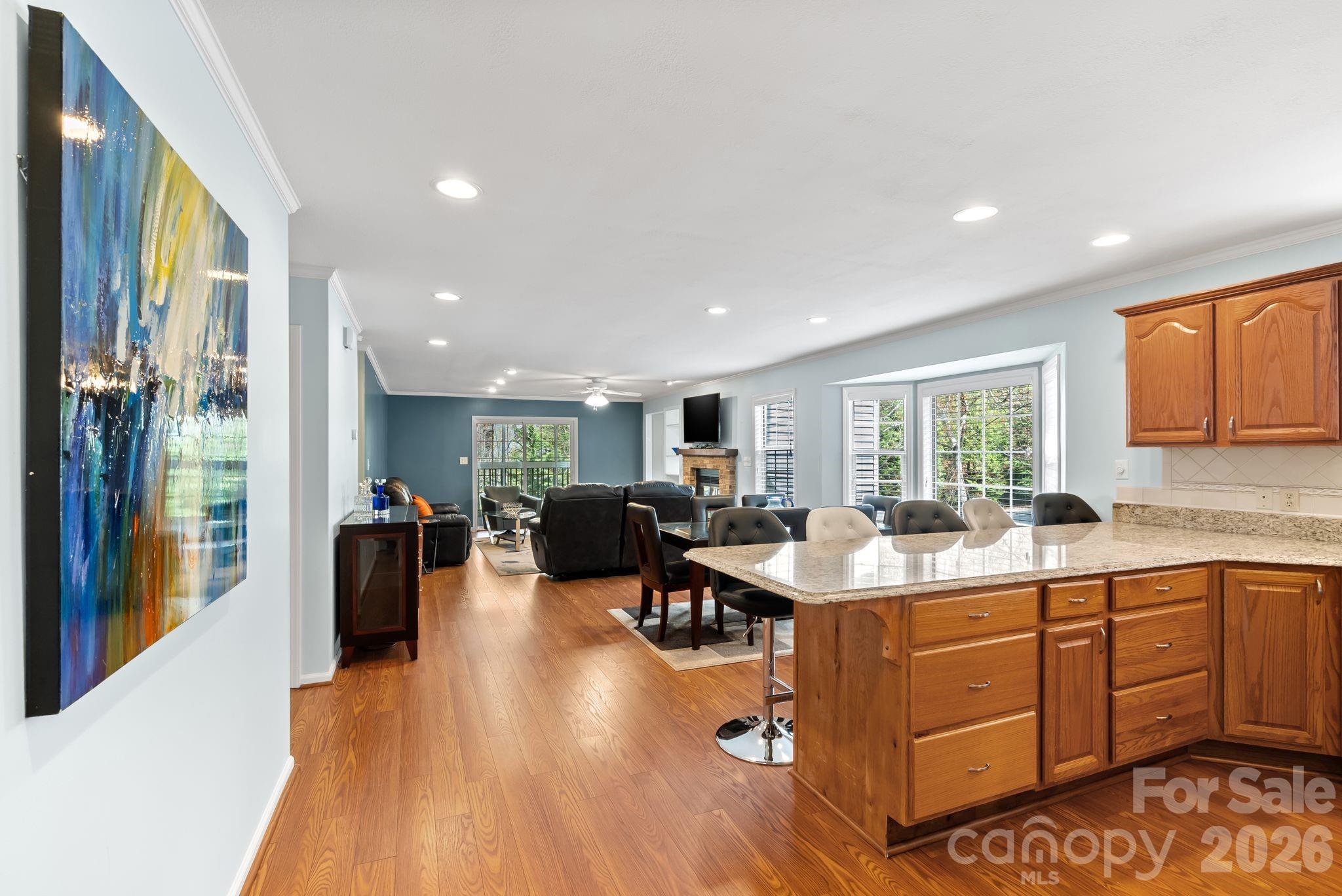 100 Thistle Knoll Court