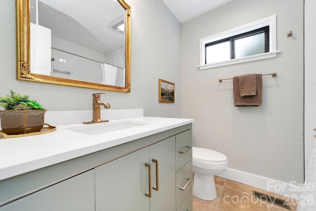 Connestee Falls - Residential