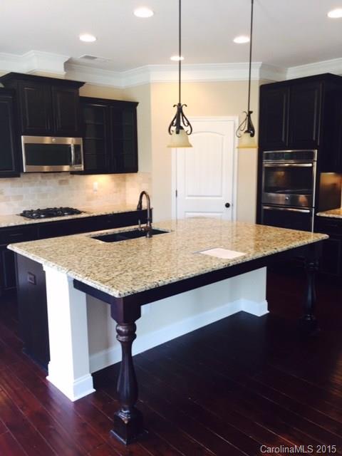 Lake Ridge - Residential