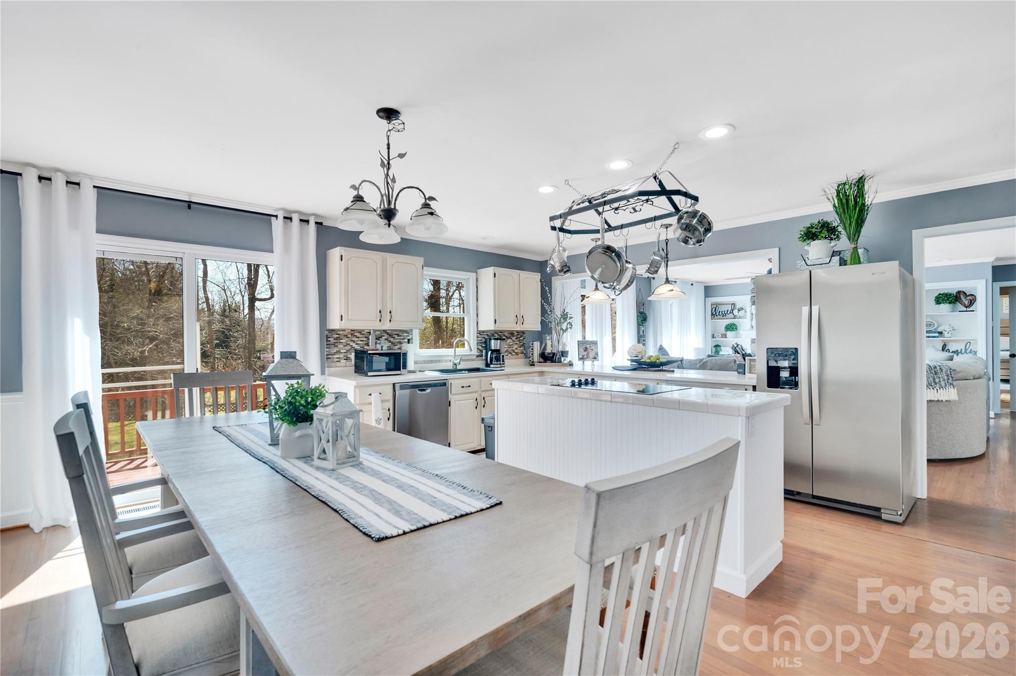 10 High Meadows Drive