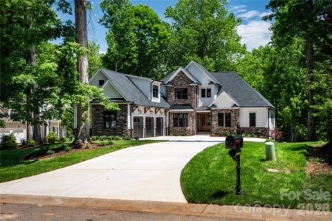 Photo of 7583 Cottonwood Drive, Denver, NC 28037 (MLS # 4365776)