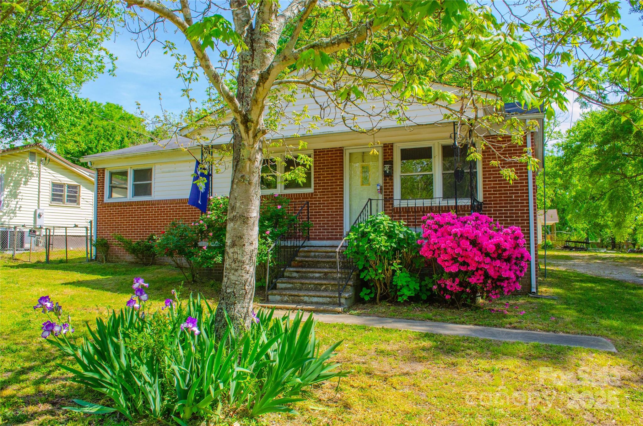 105 Hopper Street