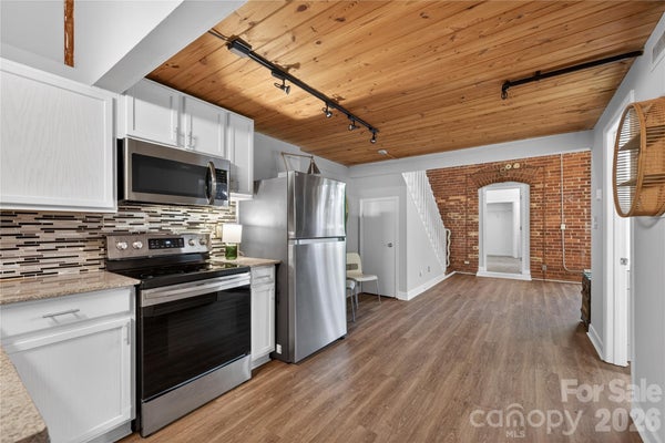 201 S HOSKINS RD APT 121, CHARLOTTE, NC 28208 - Image 5b86906dae414a8060c2f9a2f6d13fb5/1559987747