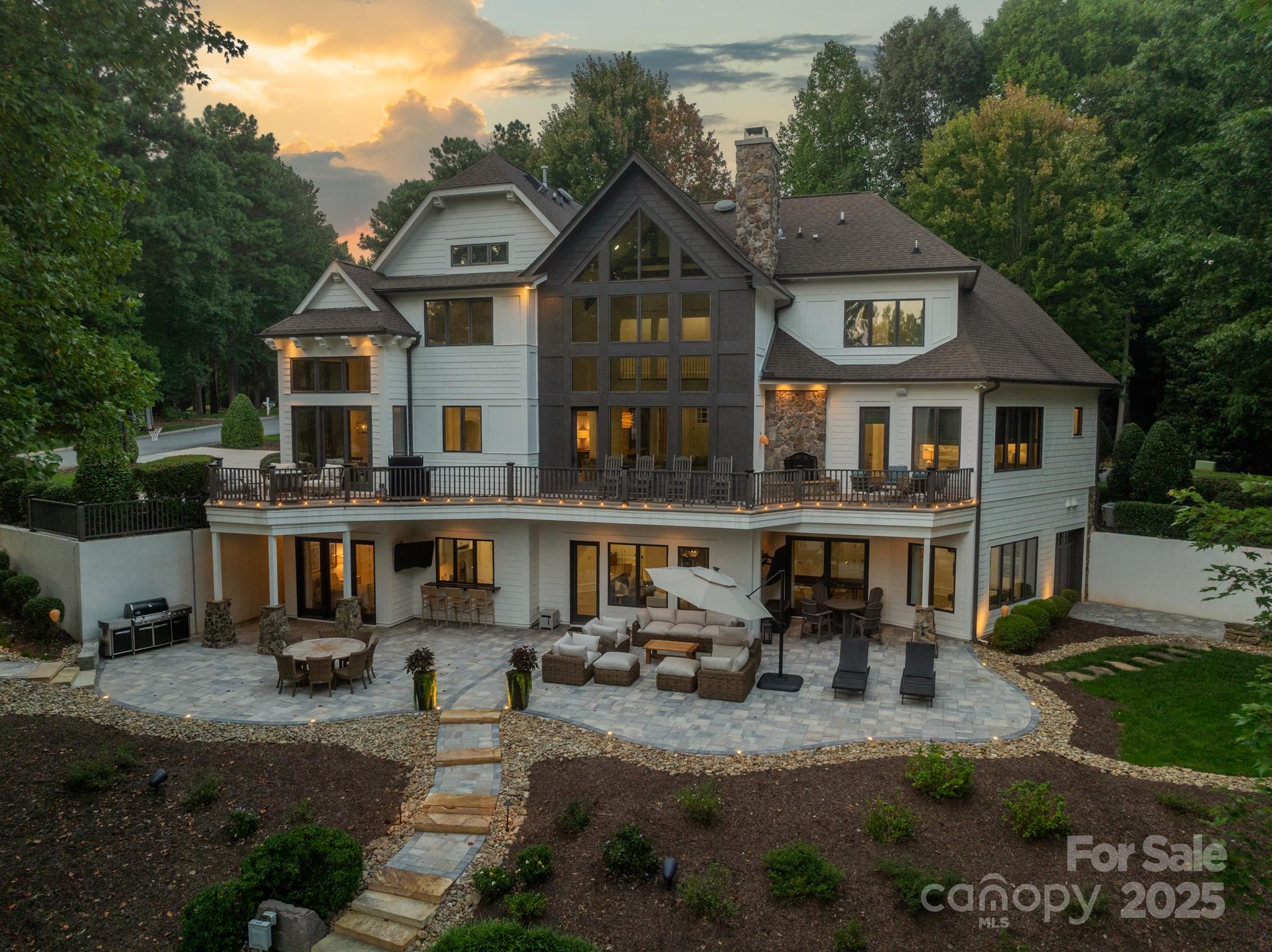 129 Tuckernuck Drive