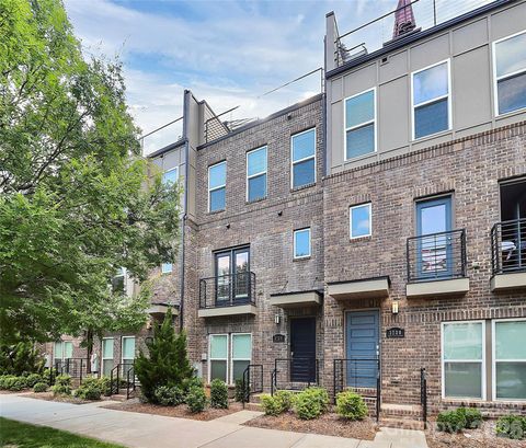Photo of 3726 Sky Haven Drive, Charlotte, NC 28209 (MLS # 4384570)