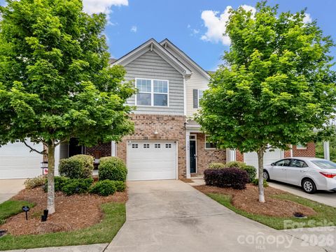 Photo of 3306 Yarmouth Lane, Gastonia, NC 28056 (MLS # 4357646)