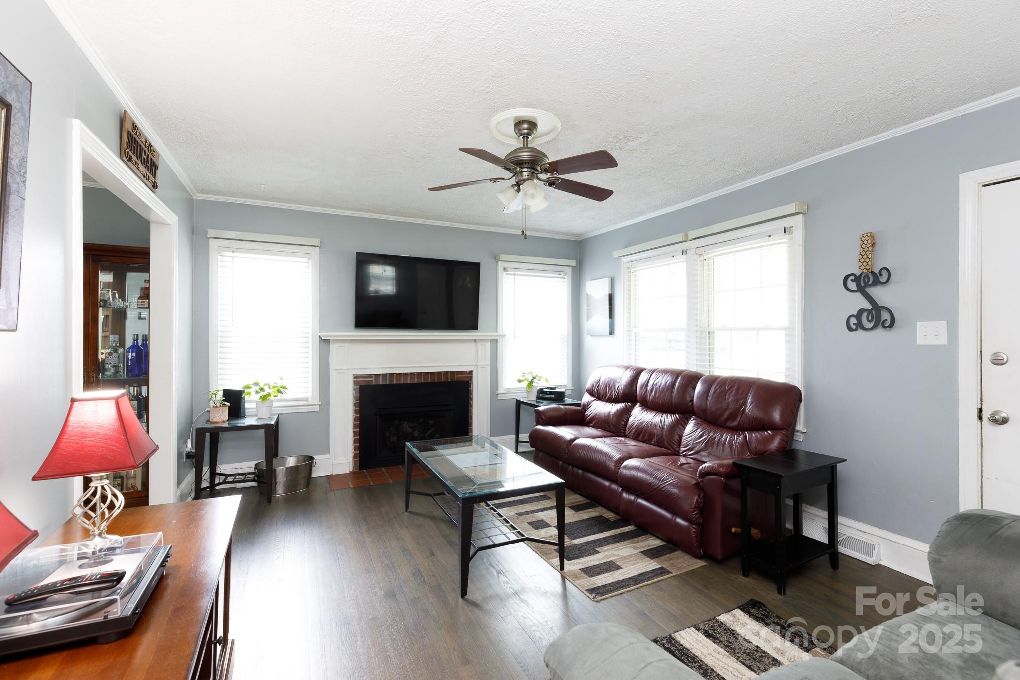 427 Spencer Street