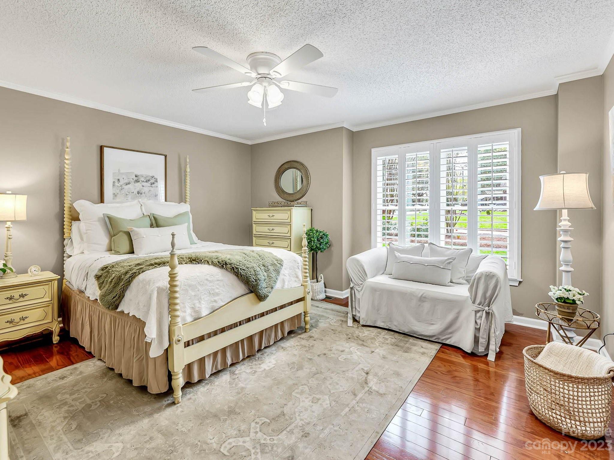 Milford Knoll - Residential