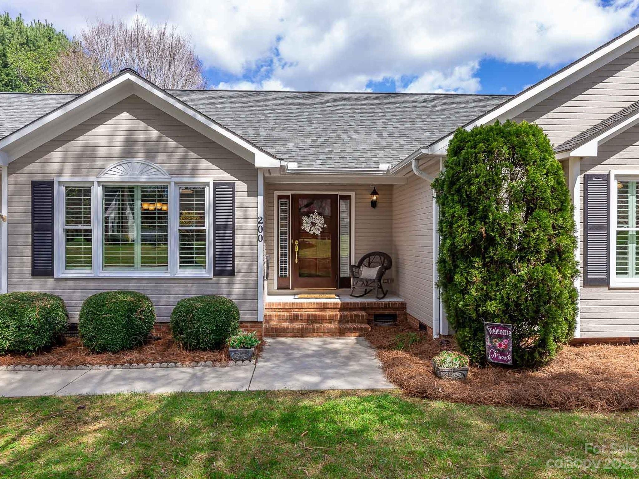 Milford Knoll - Residential