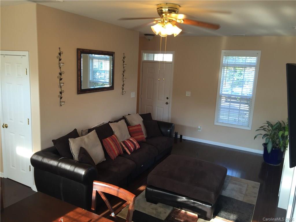 Windsor Grove Homes - Residential