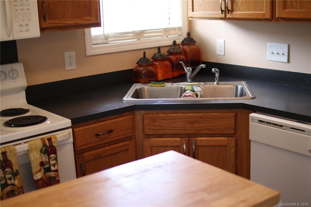 Windsor Grove Homes - Residential